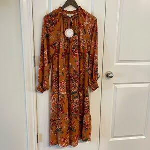 NWT Umgee women’s size L rust floral tie neck midi length tiered dress.